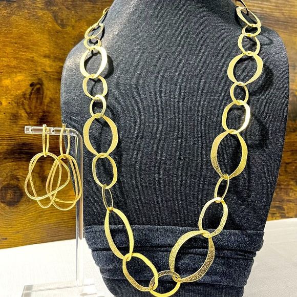 Long Goldtone Link Necklace w/ Earrings - Picture 1 of 13